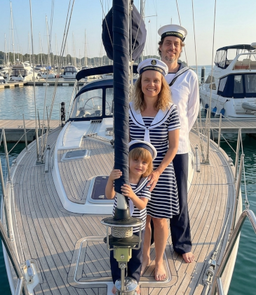 Family Crew